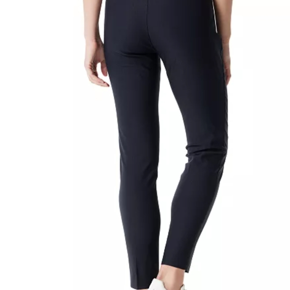 Gloria Vanderbilt Women's Classic Black Straight Leg Pants